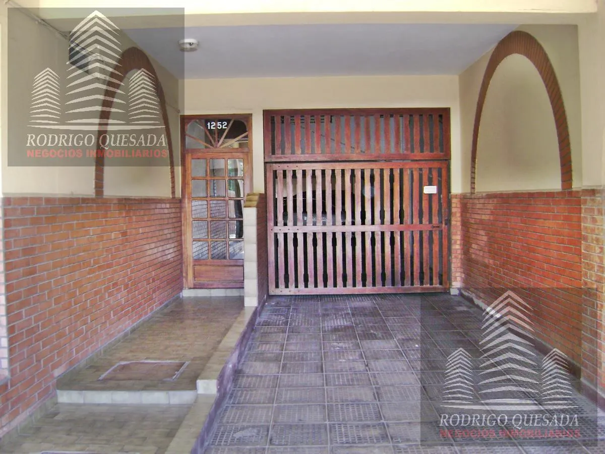 Departamento en Newbery al 1200