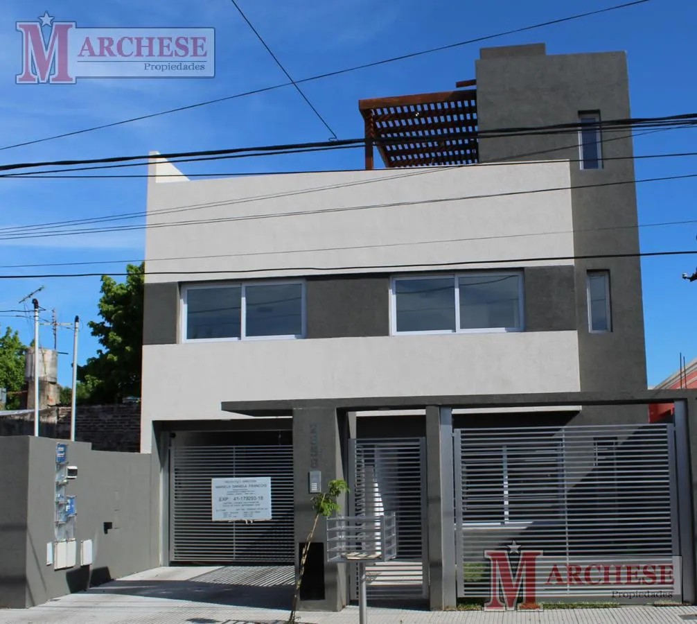 Casa en Anatole France al 2800