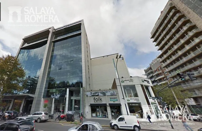 Oficina en DEL LIBERTADOR, AVDA. entre ROOSEVELT y UGARTE