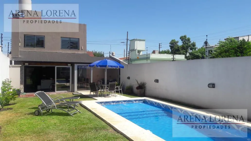 Casa en Iturri al 1200