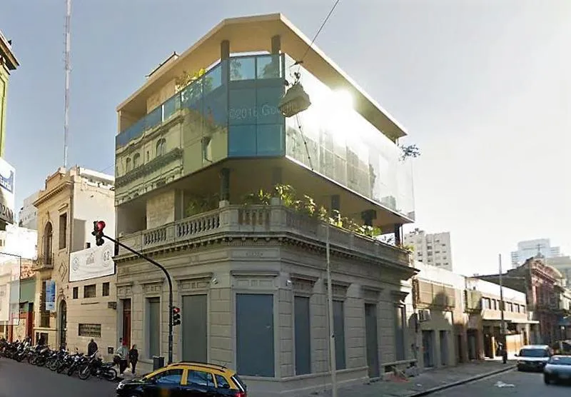 Edificio en Carlos Calvo 901