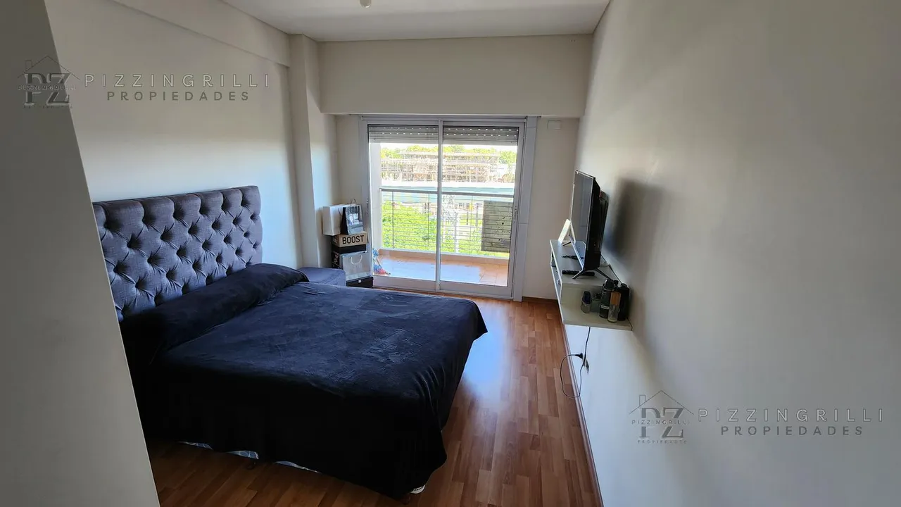 Departamento en Hipólito Yrigoyen al 1100