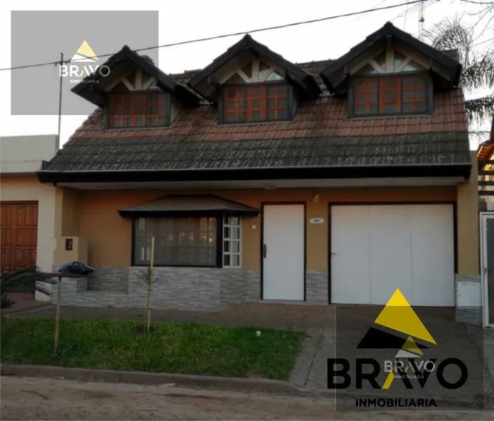 Casa en Chacabuco al 300