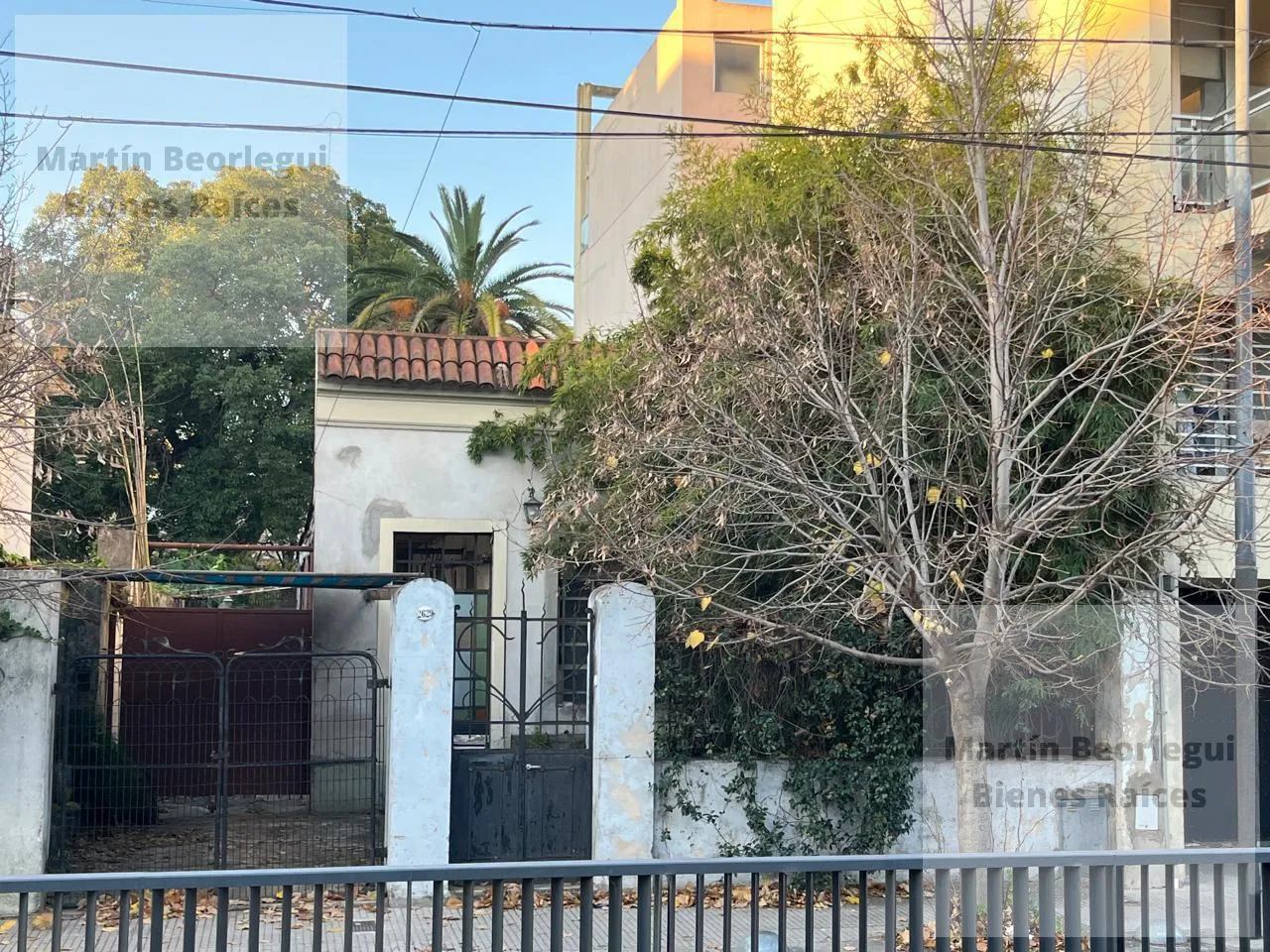 Terreno en DONADO al 2600