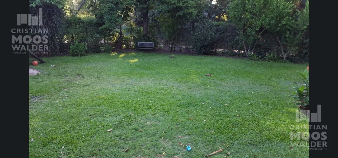 Terreno en Las Glorias