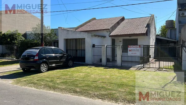 Casa en 523 Y 15
