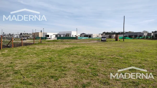 Terreno en La Pista 1700