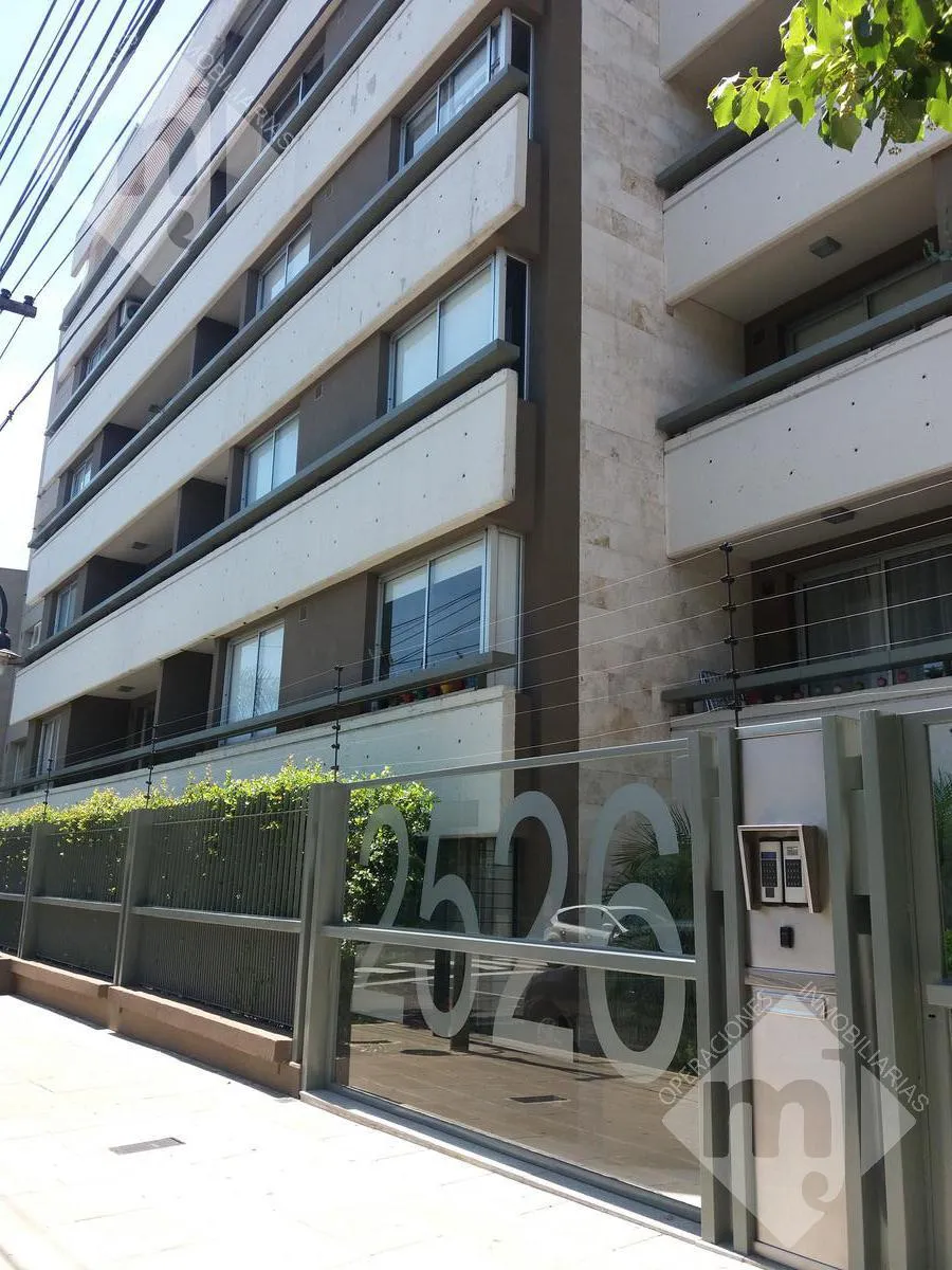 Departamento en Avda Peron 2526 2"l"