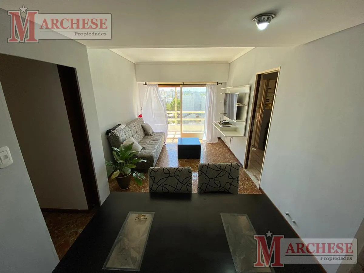Departamento en Chacabuco al 300