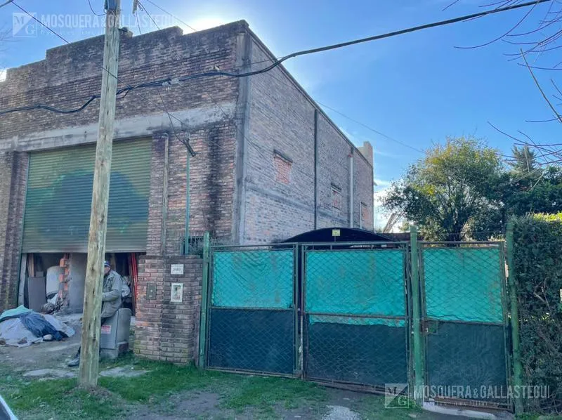 Casa en Las Araucarias al 2100