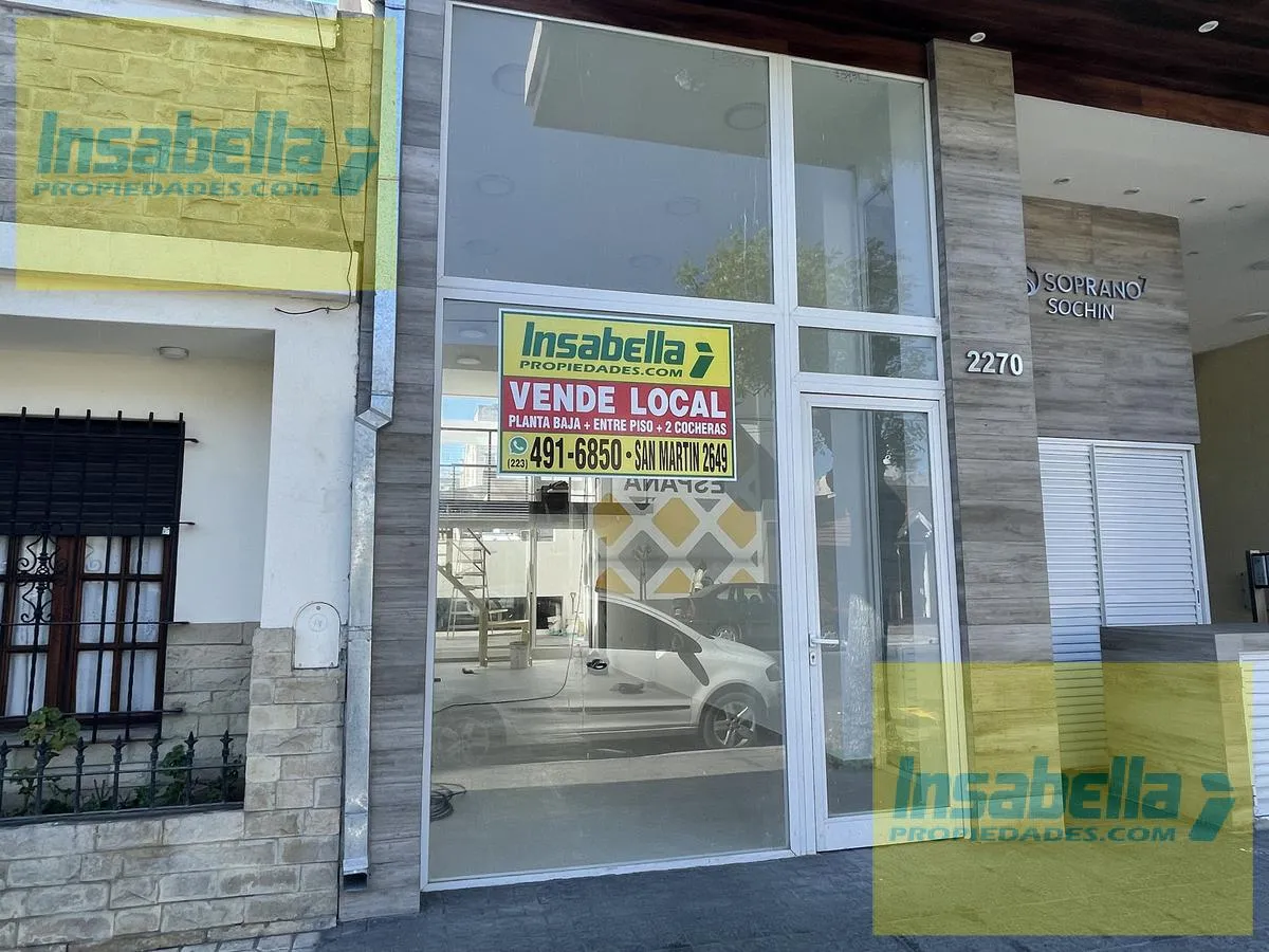 Local Comercial en España 2270, entre Colon y Brown