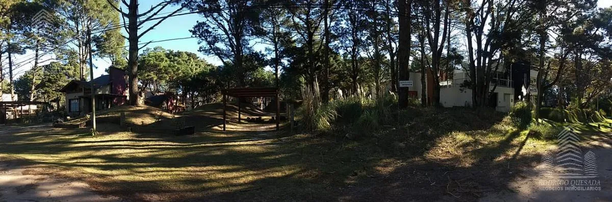 Terreno en Las Violetas e/Av 6 y Av 7